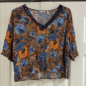 LUQ Floral V-Neck Women's Top - Blue and Orange